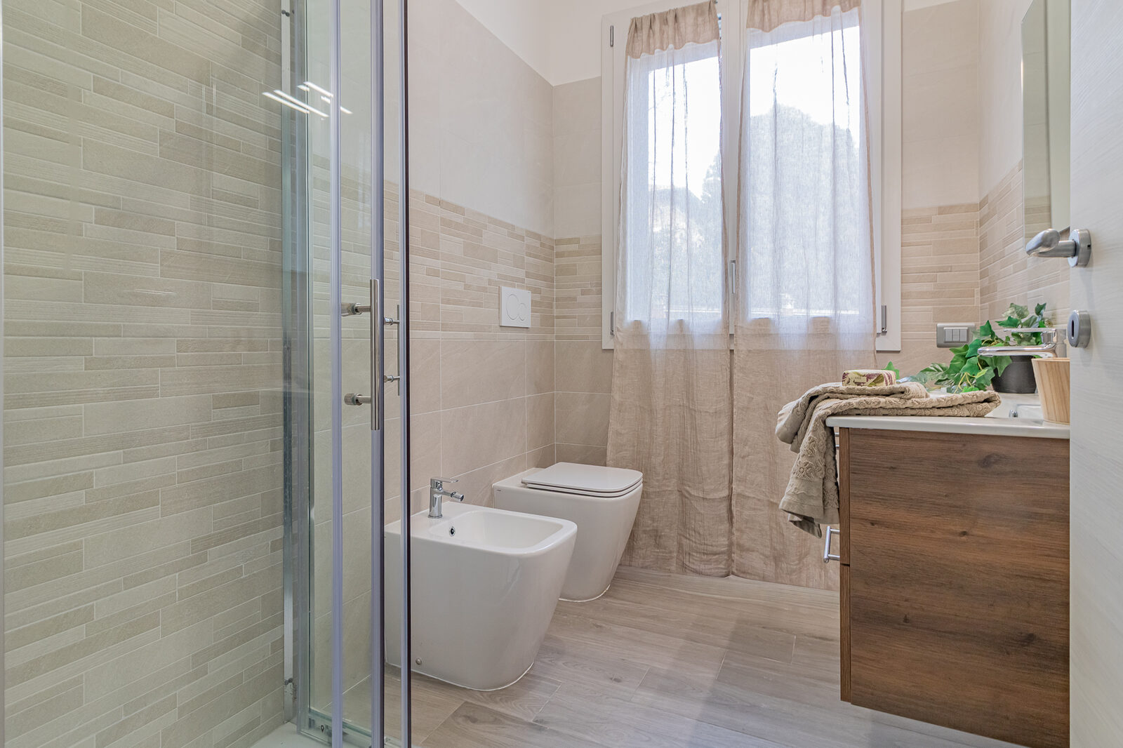 Bagno con doccia